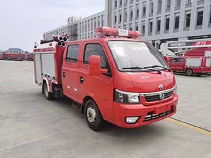 東風(fēng)途逸（國(guó)六）1噸水罐消防車(chē)